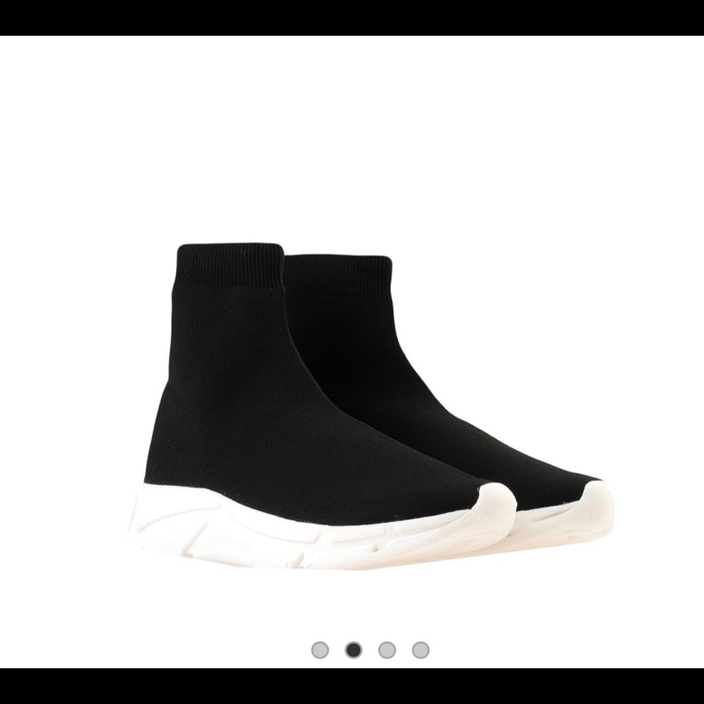 Steve Madden Bitten Black Sock Sneaker